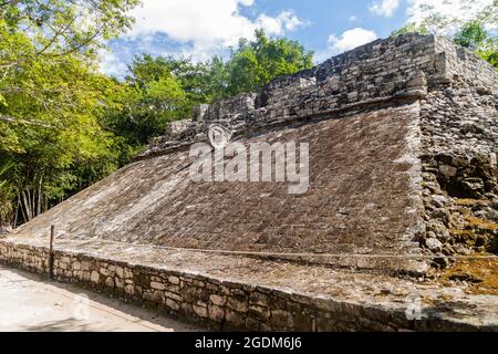 Ball dans les ruines de la cité maya Coba, Mexique Banque D'Images