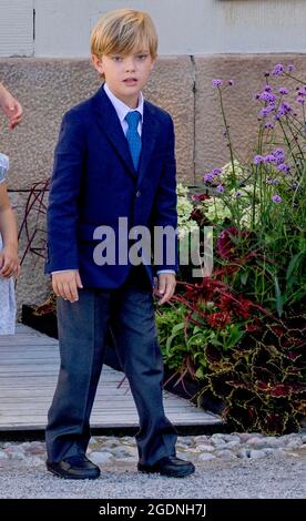 Stockholm, Suisse. 14 août 2021. Le prince Nicolas de Suède part à la chapelle du palais Drottningholm de Stockholm, le 14 août 2021, après le baptême du prince Julian Herbert Folke, né le 26-03-2021 Credit: Albert Nieboer/pays-Bas OUT/point de vue OUT/dpa/Alay Live News Banque D'Images