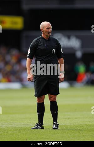 14 août 2021 ; Stade Vicarage Road, Watford, Herts, Angleterre ; Premier League football, Watford contre Aston Villa; arbitre Mike Dean Banque D'Images