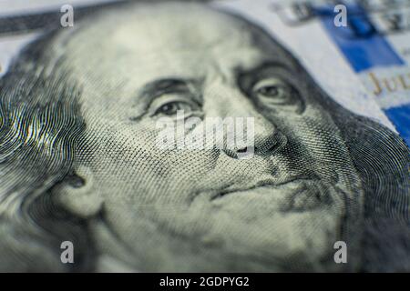 Benjamin Franklin face sur un billet de 100 dollars Banque D'Images
