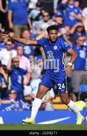 Stamford Bridge, Londres, Royaume-Uni. 14 août 2021. Premier League football, Chelsea versus Crystal Palace; Reece James de Chelsea crédit: Action plus Sports/Alay Live News Banque D'Images