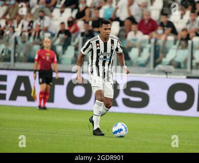 Alex Sandro (Juventus FC) lors du match de football pré-saison entre Juventus FC et Atalanta BC le 14 août 2021 au stade Allianz à Turin, Italie - photo Nderim Kaceli / DPPI Banque D'Images