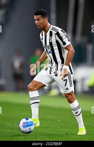 Turin, Italie. 14 août 2021. Cristiano Ronaldo de Juventus FC en action lors du match de football entre Juventus FC et Atalanta BC. Credit: Nicolò Campo/Alay Live News Banque D'Images