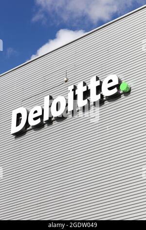 Aalborg, Danemark - 13 juillet 2017 : Deloitte est l'un des quatre grands cabinets comptables et le plus grand réseau de services professionnels au monde Banque D'Images