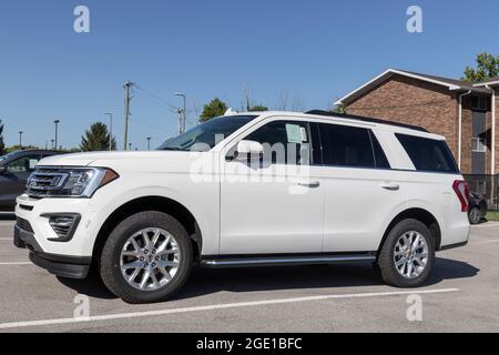 Kokomo - Circa août 2021 : exposition Ford Explorer dans un concessionnaire. Ford offre l'Explorer dans un modèle de base, XLT, Limited, ST, King Ranch et Platinum Banque D'Images