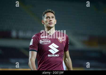 Turin, Italie. 15 août 2021. SASA Lukic du FC Torino déception lors du match de Coppa Italia entre le FC Torino et le Cremonese américain. Torino a gagné 4-1 après pénalites (photo par Alberto Gandolfo/Pacific Press) crédit: Pacific Press Media production Corp./Alay Live News Banque D'Images