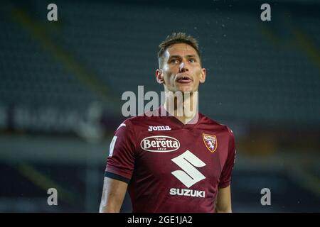 Turin, Italie. 15 août 2021. SASA Lukic du FC Torino déception lors du match de Coppa Italia entre le FC Torino et le Cremonese américain. Torino a gagné 4-1 après pénalites (photo par Alberto Gandolfo/Pacific Press) crédit: Pacific Press Media production Corp./Alay Live News Banque D'Images