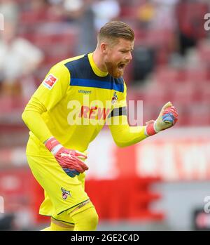 Jubilation goalwart Timo HORN (K), soccer 1er Bundesliga, 1er match, FC Cologne (K) - Hertha BSC Berlin (B), le 15 août 2021 à Koeln/Allemagne. #DFL les règlements interdisent toute utilisation de photographies comme séquences d'images et/ou quasi-vidéo # Â Banque D'Images