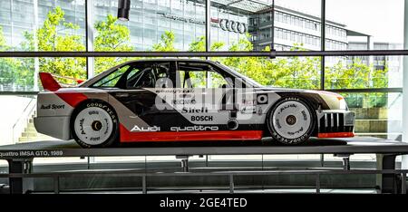 Audi 90 quattro IMSA-GTO 1989, conduit de Hans Joachim Stueck et Walter Roehrl .Audi Museum Mobile, Ingolstadt Allemagne. Banque D'Images