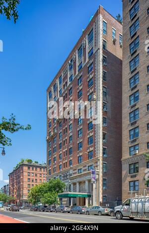 51 West 81st Street, alias la Galaxie, a été érigée en 1905. Il a été conçu par Frederick C. Brown dans le style Beaux-Arts. Le bâtiment fait partie de l'Upper Banque D'Images