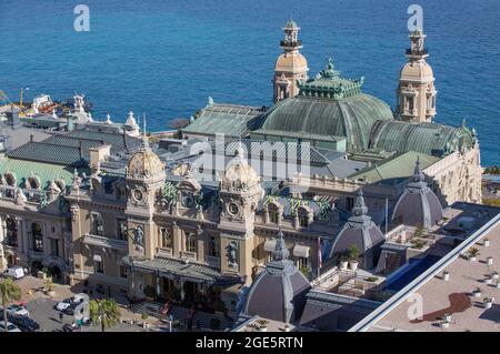 Casino de Monte-Carlo avec l'Opéra de Monte-Carlo, en face de l'Hôtel de Paris, Fuerstentu, Côte d'Azur, Mer méditerranée, Monaco Banque D'Images