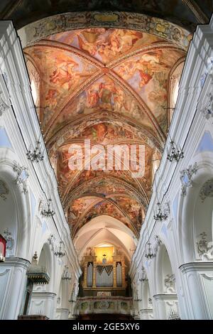 Fresques de plafond de la cathédrale de San Bartolomeo sur la colline du château, Lipari, Iles Lipari, Iles Eoliennes, Isole Lipari, Isole Eolie, méditerranéenne Banque D'Images