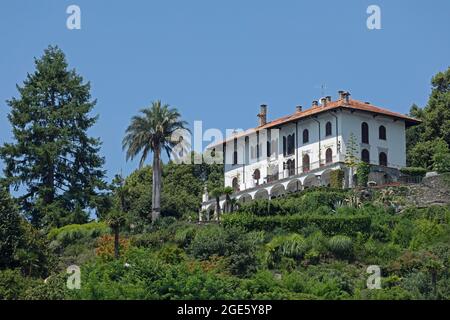 Villa en bord de lac, Verbania-Pallanza, Lac majeur, Piémont, Italie Banque D'Images