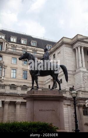 Statue du duc de Wellington à l'extérieur de la Bank of England, Londres, Royaume-Uni Banque D'Images