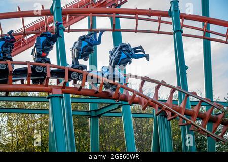 El Condor Vekoma SLC Rollercoaster Walibi Hollande pays-Bas Banque D'Images