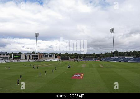 CHESTER LE STREET, ROYAUME-UNI. 17 AOÛT UNE vue générale du terrain avant la demi-finale de la Royal London One Day Cup entre Durham et Surrey à Emirates Riverside, Chester le mardi 17 août 2021. (Crédit : Robert Smith | ACTUALITÉS MI) crédit : ACTUALITÉS MI et sport /Actualités Alay Live Banque D'Images