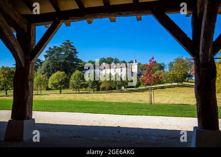 Monestier (sud-ouest de la France) : domaine viticole « Château Monestier la Tour », vignobles biodynamiques dans les villes de Monestier et Saussignac (éditer Banque D'Images