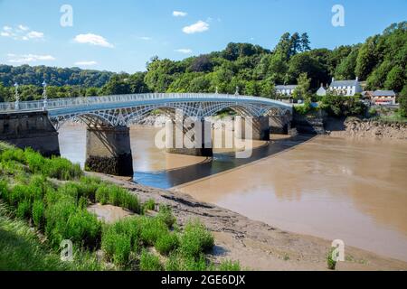 Pont Chepstow de l'autre côté de la frontière et de la rivière Wye vers l'Angleterre, Chepstow, pays de Galles Banque D'Images