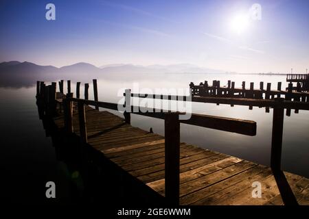 Sur les rives du lac Massaciuccoli à Torre Del Lago Puccini Italie Toscane Banque D'Images