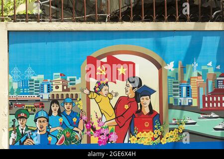 Panneaux publicitaires de propagande au Vietnam Banque D'Images
