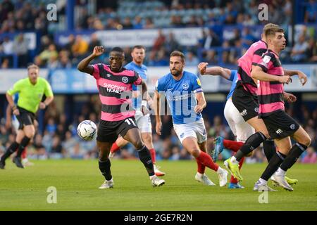 Portsmouth, Royaume-Uni. 17 août 2021. Daniel Udoh (11) lors du match de la Sky Bet League 1 entre Portsmouth et Shrewsbury Town à Fratton Park, Portsmouth, Angleterre, le 17 août 2021. Photo de Lee Blease/Prime Media Images crédit: Prime Media Images/Alay Live News Banque D'Images