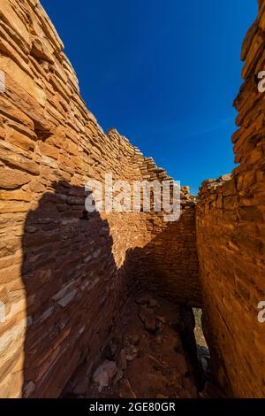 L'élégante maçonnerie en pierre des structures du château de Cutgorge à Hovenweep National Monument, Colorado, Etats-Unis Banque D'Images