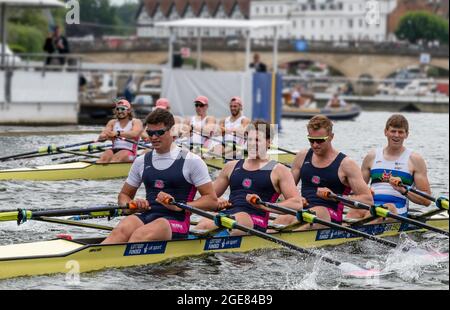 Finale de la coupe Prince of Wales Challenge lorsque le Leander Club a battu le Twickenham Rowing Club & Queen's University de Belfast par 1.5 longueurs à Henley Banque D'Images