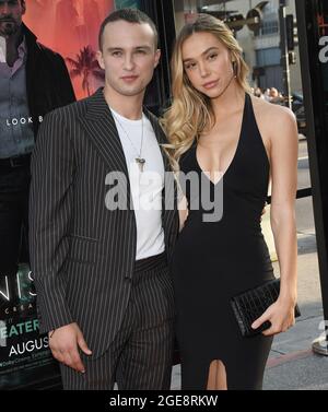 Los Angeles, États-Unis. 17 août 2021. (G-D) Mojean Aria et Alexis Ren à la première DE LA série Warner Bros. Picturess' REMINISCENCE qui s'est tenue au TCL CHINESE Theatre à Hollywood, CA, le mardi 17 août 2021. (Photo par Sthanlee B. Mirador/Sipa USA) crédit: SIPA USA/Alay Live News Banque D'Images