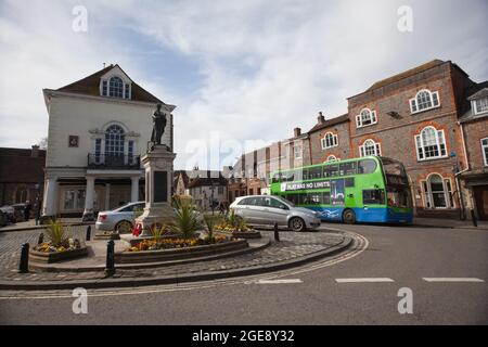 Vue sur le centre-ville de Wallingford, y compris l'hôtel de ville de Oxfordshire au Royaume-Uni Banque D'Images