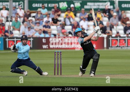 Jack Haynes atteint 4 courses pour Worcestershire pendant Essex Eagles vs Worcestershire Rapids, Royal London One-Day Cup Cricket au terrain du comté de Cloudfm Banque D'Images