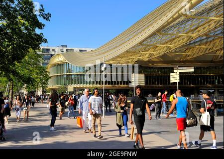 FRANCE, PARIS (75) 1ER ARRONDISSEMENT, CENTRE COMMERCIAL FORUM DES HALLES Banque D'Images