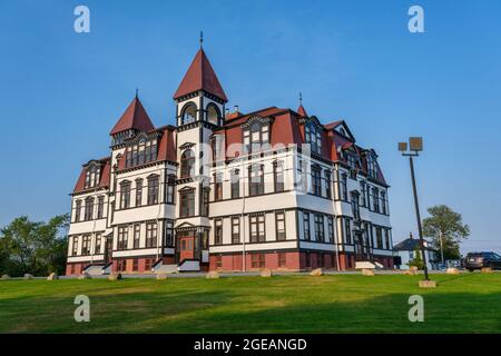 Lunenburg, Nouvelle-Écosse, Canada - 12 août 2021 : Lunenburg Academy, rue Kaulbach Banque D'Images