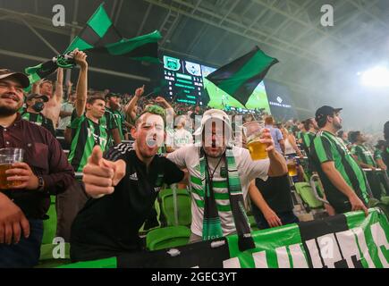 Austin, Texas, États-Unis. 18 août 2021 : Austin FC Supporters lors d'un match de football de ligue majeure entre Austin FC et les Whitecaps de Vancouver le 18 août 2021 à Austin, Texas. (Credit image: © Scott Coleman/ZUMA Press Wire) Credit: ZUMA Press, Inc./Alamy Live News Banque D'Images