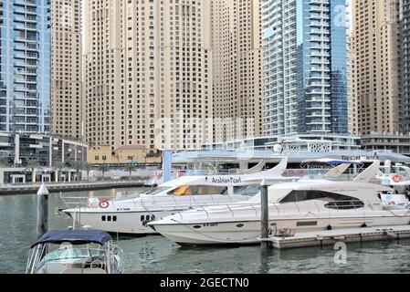 Marina dans le centre-ville de Dubaï. Banque D'Images