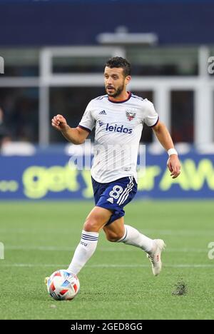 18 août 2021 ; Foxborough, ma, États-Unis ; Felipe Martins (8), milieu de terrain de D.C. Uni, en action lors d'un match MLS entre D.C. United et la révolution de la Nouvelle-Angleterre au stade Gillette. Anthony Nesmith/CSM Banque D'Images
