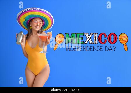 Carte de voeux pour le jour de l'indépendance du Mexique avec une belle jeune femme dans le sombrero Banque D'Images