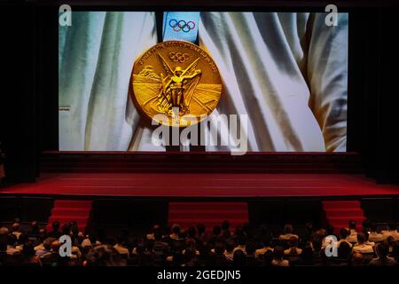 Hong Kong, Chine. 19 août 2021. Une cérémonie en célébration des six médailles remportées par la délégation des athlètes olympiques de Hong Kong lors des récents Jeux Olympiques de Tokyo en 2020. Crédit : SOPA Images Limited/Alamy Live News Banque D'Images