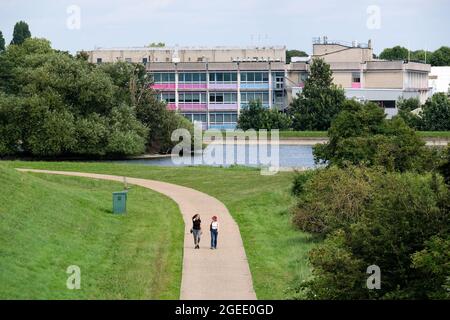 Wathamstow Wetlands, Londres, Royaume-Uni. 19 août 2021. Météo au Royaume-Uni : journée ensoleillée dans les zones humides de Walthamstow. Crédit : Matthew Chattle/Alay Live News Banque D'Images