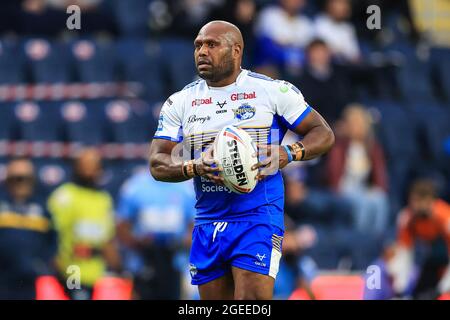 Robert Lui (6) de Leeds Rhinos avec le bal, le 8/19/2021. (Photo de Mark Cosgrove/News Images/Sipa USA) crédit: SIPA USA/Alay Live News Banque D'Images