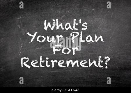 Quel est votre régime de retraite ? Fond noir de tableau de craie. Banque D'Images