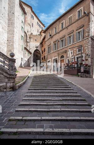 Pérouse (Italie) - UNE vue caractéristique du centre historique dans la belle ville médiévale et artistique, capitale de la région de l'Ombrie, dans le centre de l'Italie. Banque D'Images