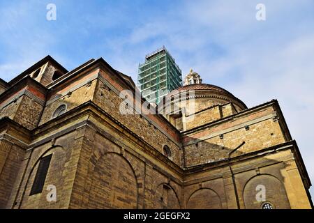 FLORENCE, ITALIE - 06 février 2016 : photo d'une église catholique romaine construite pendant la Renaissance à Florence, Florence, Italie Banque D'Images