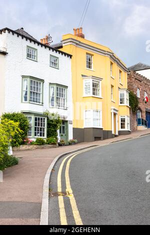 Maisons sur Wye Street, Ross on Wye, Herefordshire, Royaume-Uni 2021 Banque D'Images