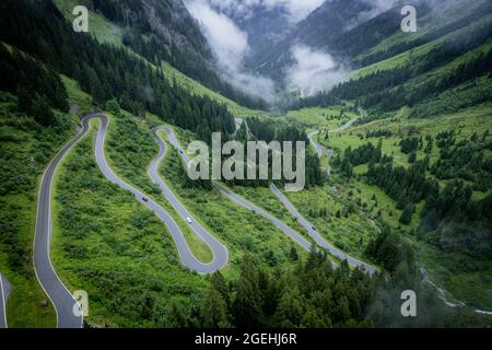 La route de virage de Silvretta High Alpine Road en Autriche Montafon Banque D'Images