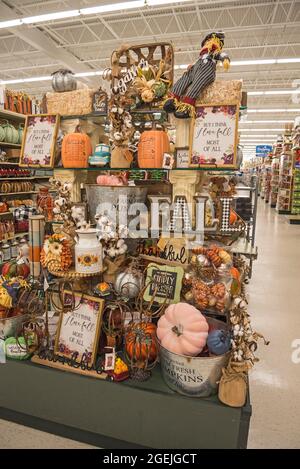 Décorations saisonnières d'automne et de Thanksgiving à vendre dans un grand magasin du nord de la Floride. Banque D'Images