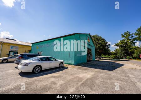 Tallahassee, FL, Etats-Unis - 13 août 2021 : New World Rides au quartier d'art de Railroad Square Banque D'Images