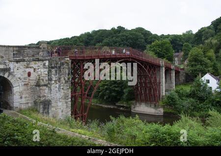 Ironbridge, Angleterre. Monument historique. Pont en fonte construit et conçu par Thomas Telford, ingénieur de la révolution industrielle. Site de l'UNESCO. Banque D'Images