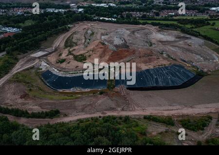 Arrêtez la poussette, la carrière de Walley Landfill Silverdale Newcastle Stoke On Trent Birds Aerial Eye View Ideal images for News Reports Banque D'Images