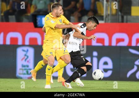 Frosinone, Italie. 20 août 2021. MARCUS CHRISTER ROHDE'N (Frosinone)JUAN BRUNETTA (Parme) pendant Frosinone Calcio vs Parme Calcio, Ligue italienne de championnat de football BKT à Frosinone, Italie, août 20 2021 crédit: Independent photo Agency/Alay Live News Banque D'Images