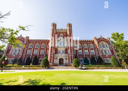 Vue extérieure du Evans Hall de l'université d'Oklahoma aux États-Unis Banque D'Images